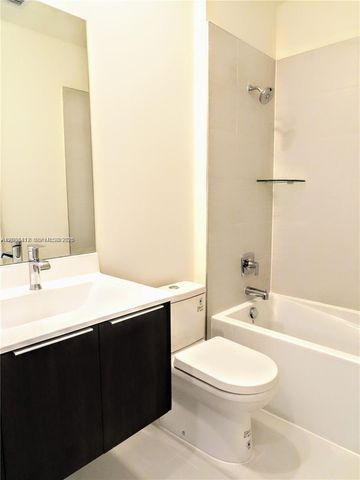 6401 NW 103rd Place 101, Doral, FL 33178