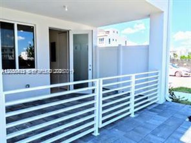 6401 NW 103rd Place 101, Doral, FL 33178