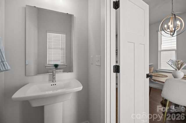 5011 York Park Lane, Charlotte, NC 28217