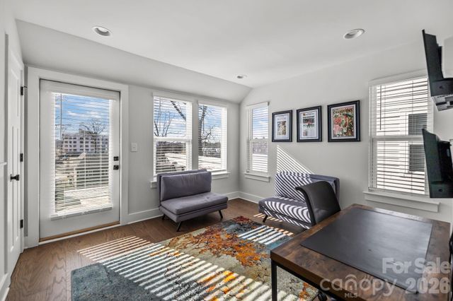 5011 York Park Lane, Charlotte, NC 28217