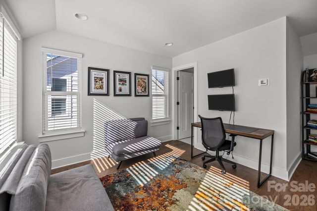 5011 York Park Lane, Charlotte, NC 28217