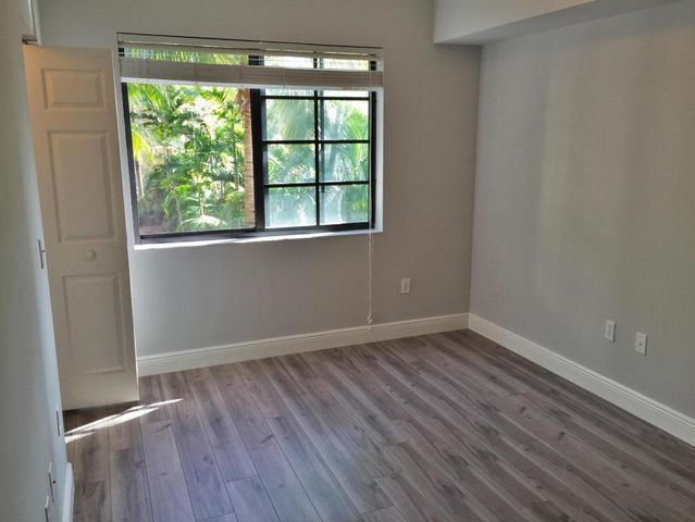 4905 Midtown Lane 2201, Palm Beach Gardens, FL 33418