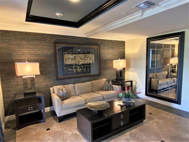 4905 Midtown Lane 2201, Palm Beach Gardens, FL 33418