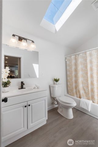 916 S Sheridan Avenue, Tacoma, WA 98405