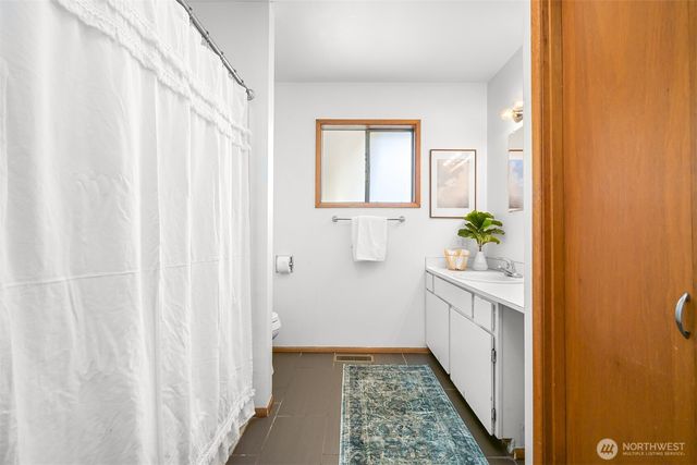 2600 Sylvan Street, Bellingham, WA 98226