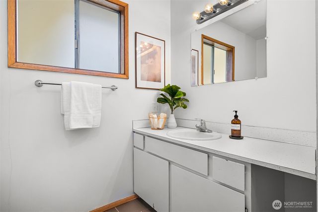 2600 Sylvan Street, Bellingham, WA 98226
