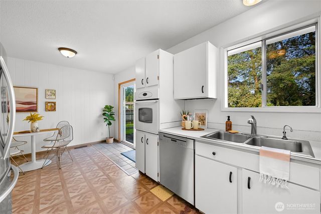 2600 Sylvan Street, Bellingham, WA 98226