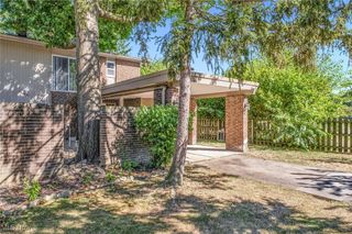 9459 Central Park Boulevard 9459, Olmsted Falls, OH 44138