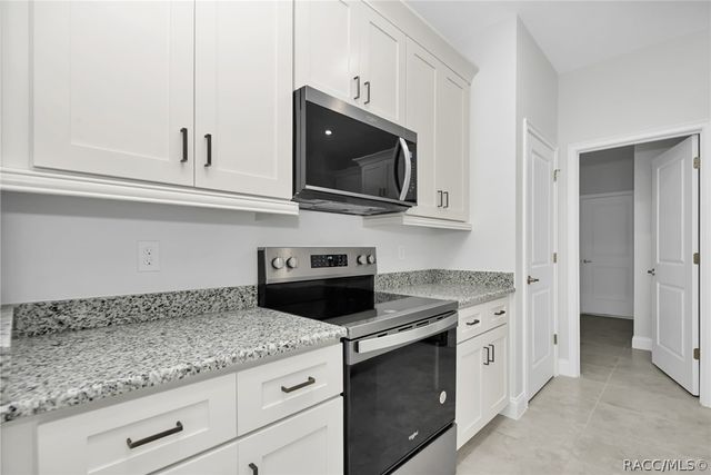8736 N Vince Drive, Dunnellon, FL 34434