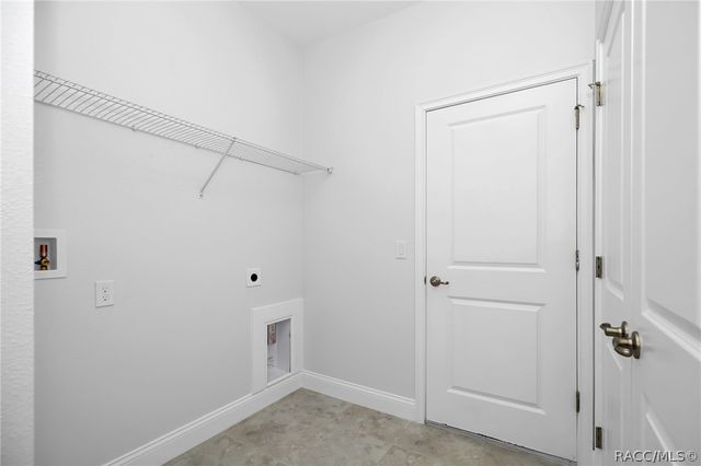 8736 N Vince Drive, Dunnellon, FL 34434