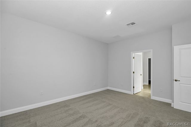 8736 N Vince Drive, Dunnellon, FL 34434