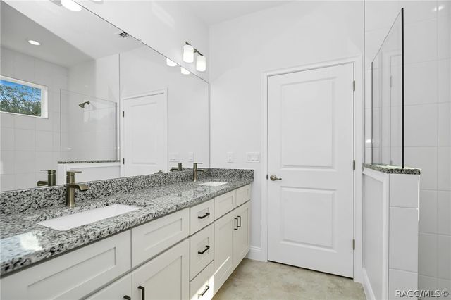 8736 N Vince Drive, Dunnellon, FL 34434