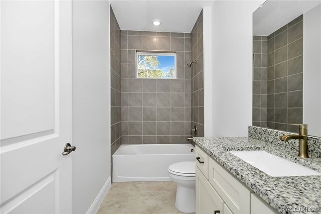8736 N Vince Drive, Dunnellon, FL 34434