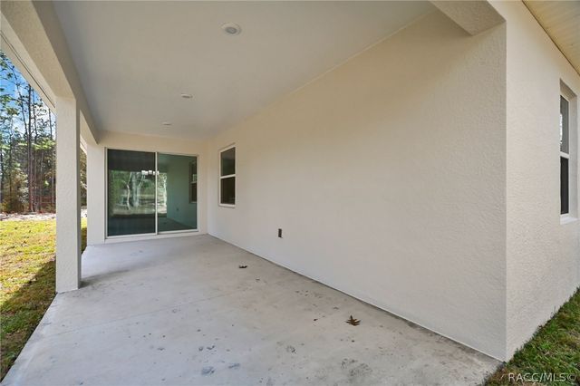 8736 N Vince Drive, Dunnellon, FL 34434