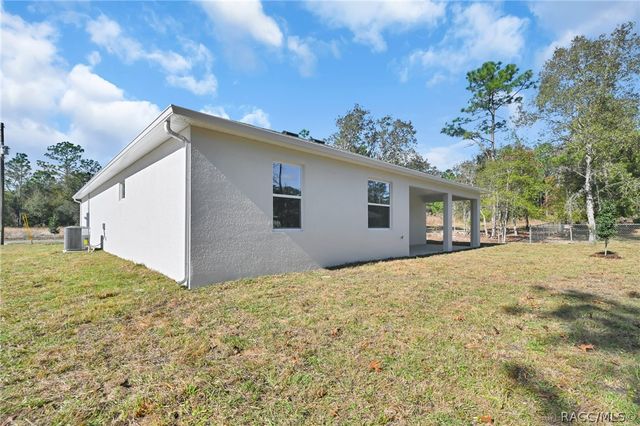 8736 N Vince Drive, Dunnellon, FL 34434