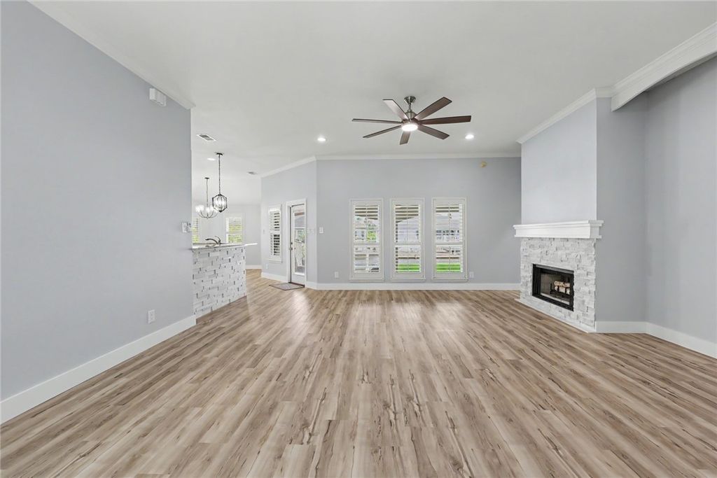 950 S Bay St, Aransas Pass, TX 78336 — photo 5