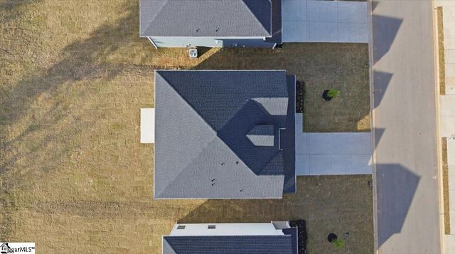 1572 Erindale Drive, Wellford, SC 29385