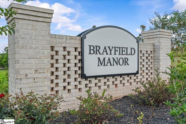 1572 Erindale Drive, Wellford, SC 29385