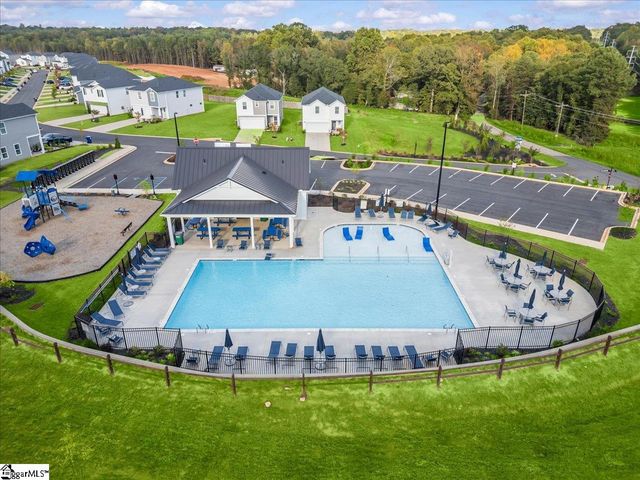 1572 Erindale Drive, Wellford, SC 29385