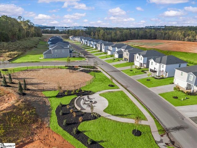 1572 Erindale Drive, Wellford, SC 29385