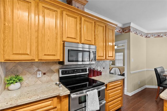 4012 Park Hurst, Bryan, TX 77802