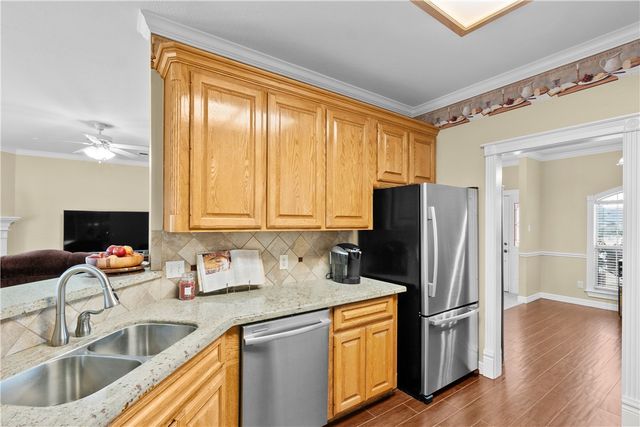 4012 Park Hurst, Bryan, TX 77802