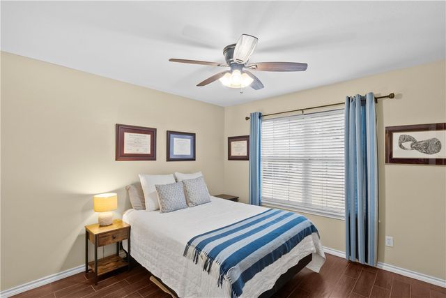 4012 Park Hurst, Bryan, TX 77802