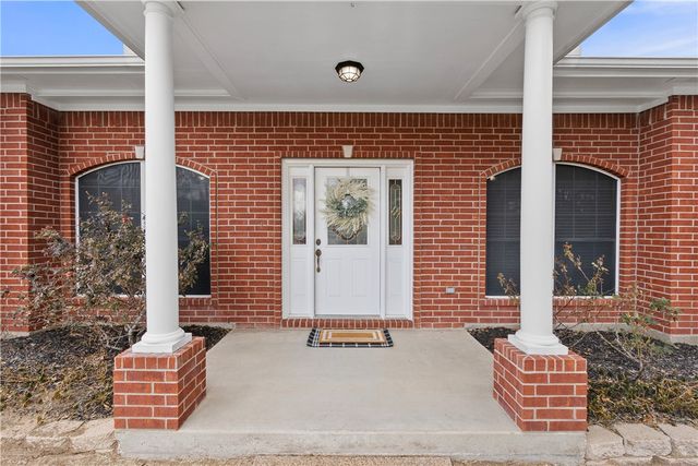 4012 Park Hurst, Bryan, TX 77802