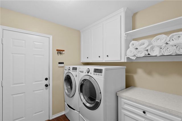 4012 Park Hurst, Bryan, TX 77802