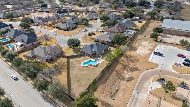 4012 Park Hurst, Bryan, TX 77802