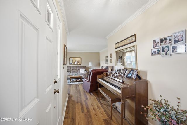 251 Carrithers Ln, Taylorsville, KY 40071