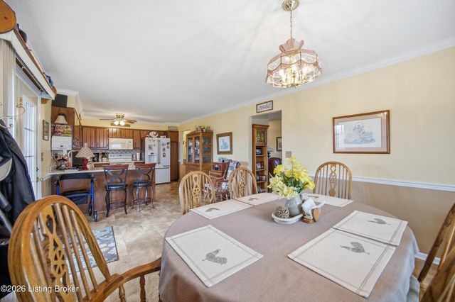 251 Carrithers Ln, Taylorsville, KY 40071