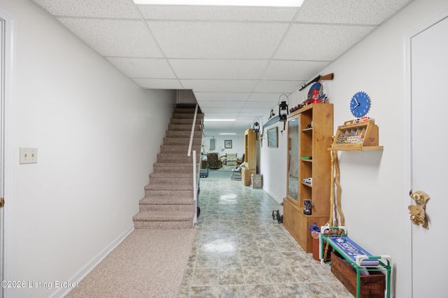 251 Carrithers Ln, Taylorsville, KY 40071