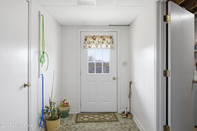 251 Carrithers Ln, Taylorsville, KY 40071