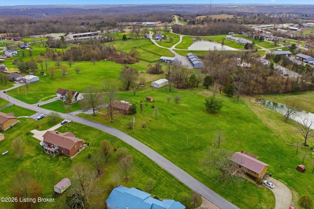 251 Carrithers Ln, Taylorsville, KY 40071