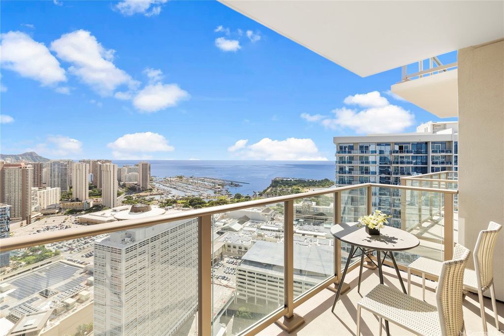 1388 Kapiolani Boulevard 4205, Honolulu, HI 96814