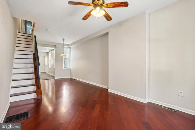 2512 E HAGERT ST, Philadelphia, PA 19125