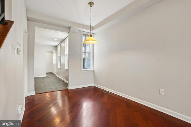 2512 E HAGERT ST, Philadelphia, PA 19125