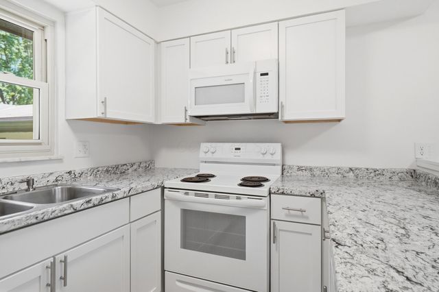 3555 Trabue Road, Columbus, OH 43204