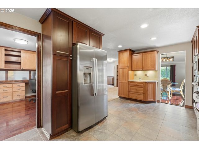 19365 Sw CLARION Ct, Beaverton, OR 97003
