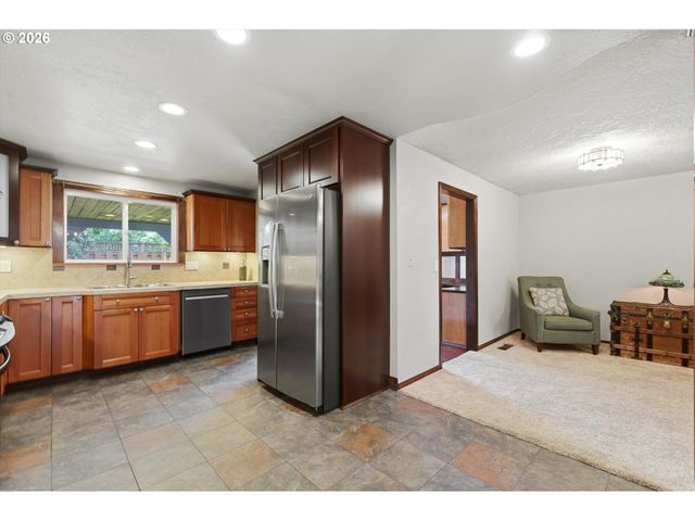 19365 Sw CLARION Ct, Beaverton, OR 97003