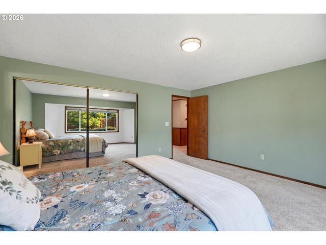 19365 Sw CLARION Ct, Beaverton, OR 97003