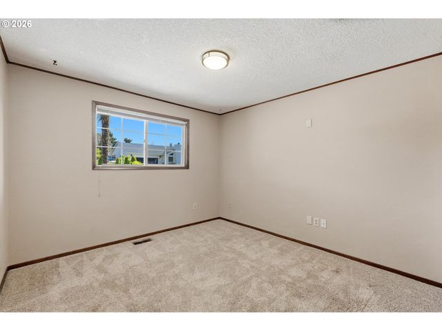 19365 Sw CLARION Ct, Beaverton, OR 97003