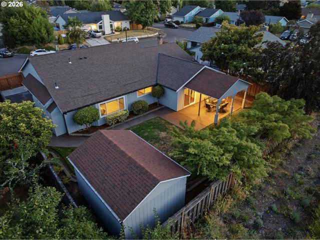 19365 Sw CLARION Ct, Beaverton, OR 97003