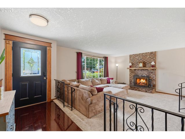 19365 Sw CLARION Ct, Beaverton, OR 97003
