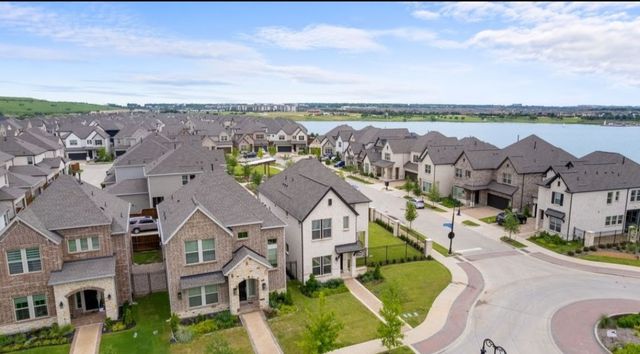 711 Prairie Falcon Drive, Arlington, TX 76005