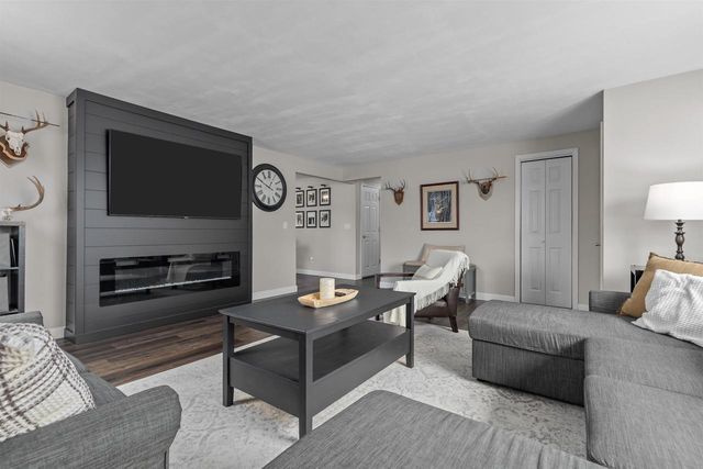 117 ST MARYS PLACE, Kaukauna, WI 54130