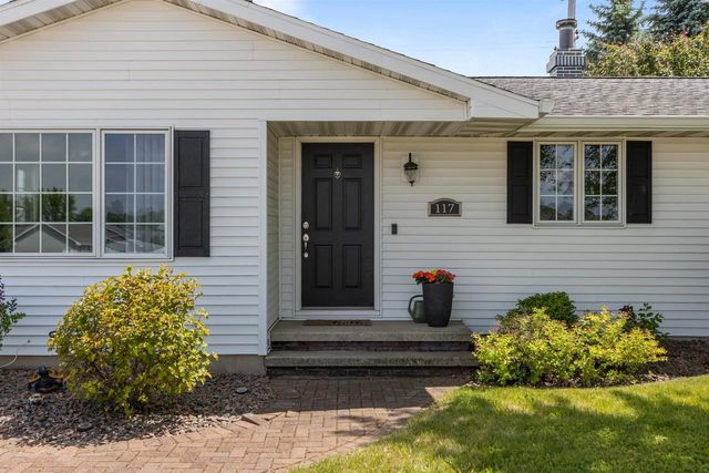 117 ST MARYS PLACE, Kaukauna, WI 54130