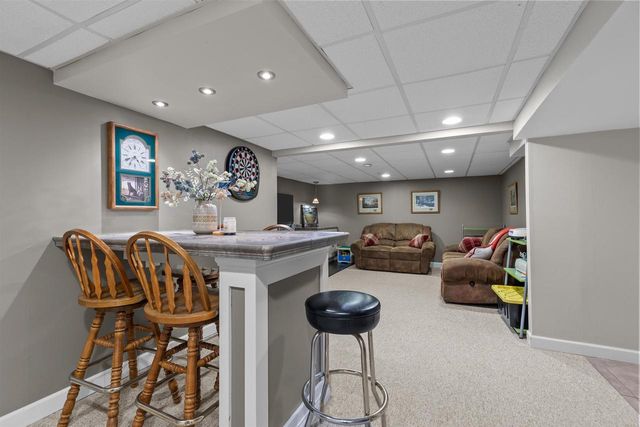 117 ST MARYS PLACE, Kaukauna, WI 54130