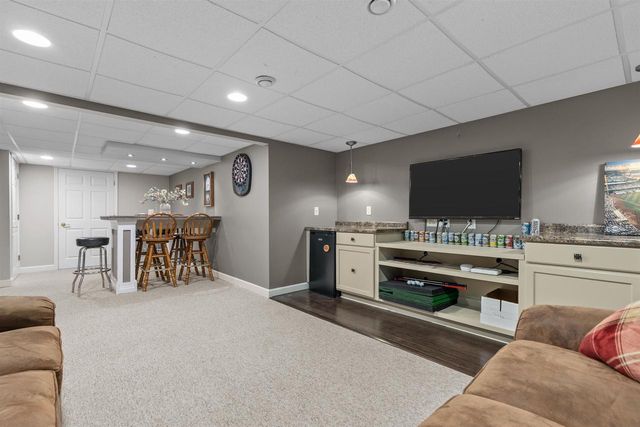 117 ST MARYS PLACE, Kaukauna, WI 54130